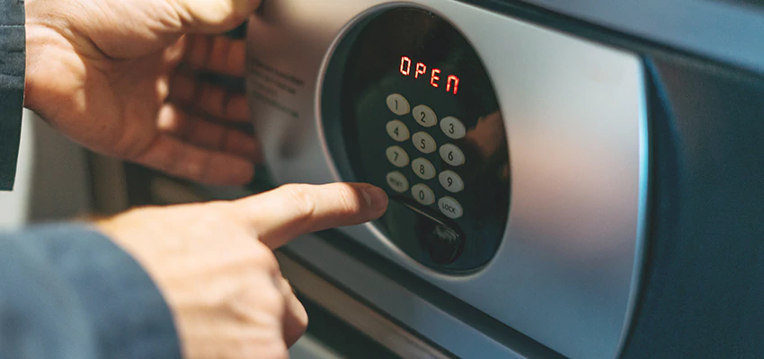 Cash Safe Openers in King City, California